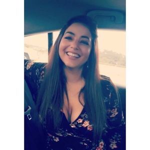 Meet your Posher, Briana